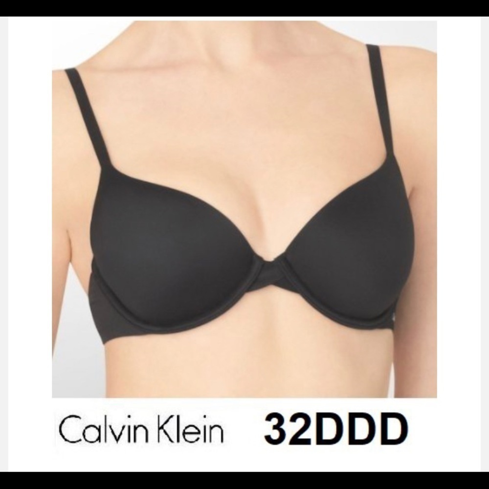 Calvin Klein NWT 32DDD